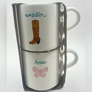 Dolly Parton 20-ounce stoneware coffee mugs. Set of 2 New in box.